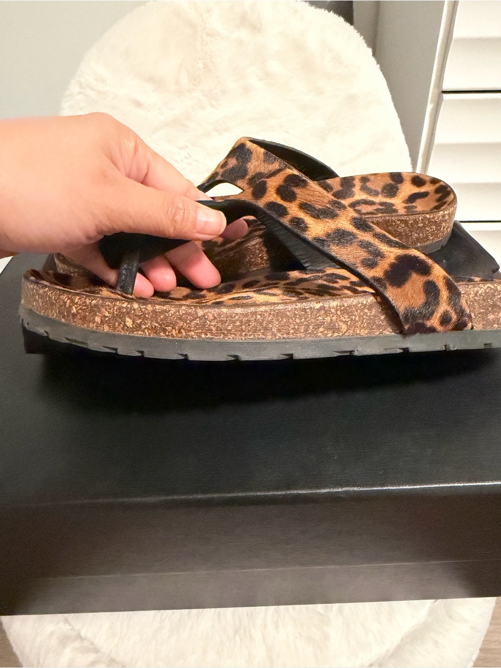 Yves Saint Laurent Animal print sandal - Picture 5 of 10